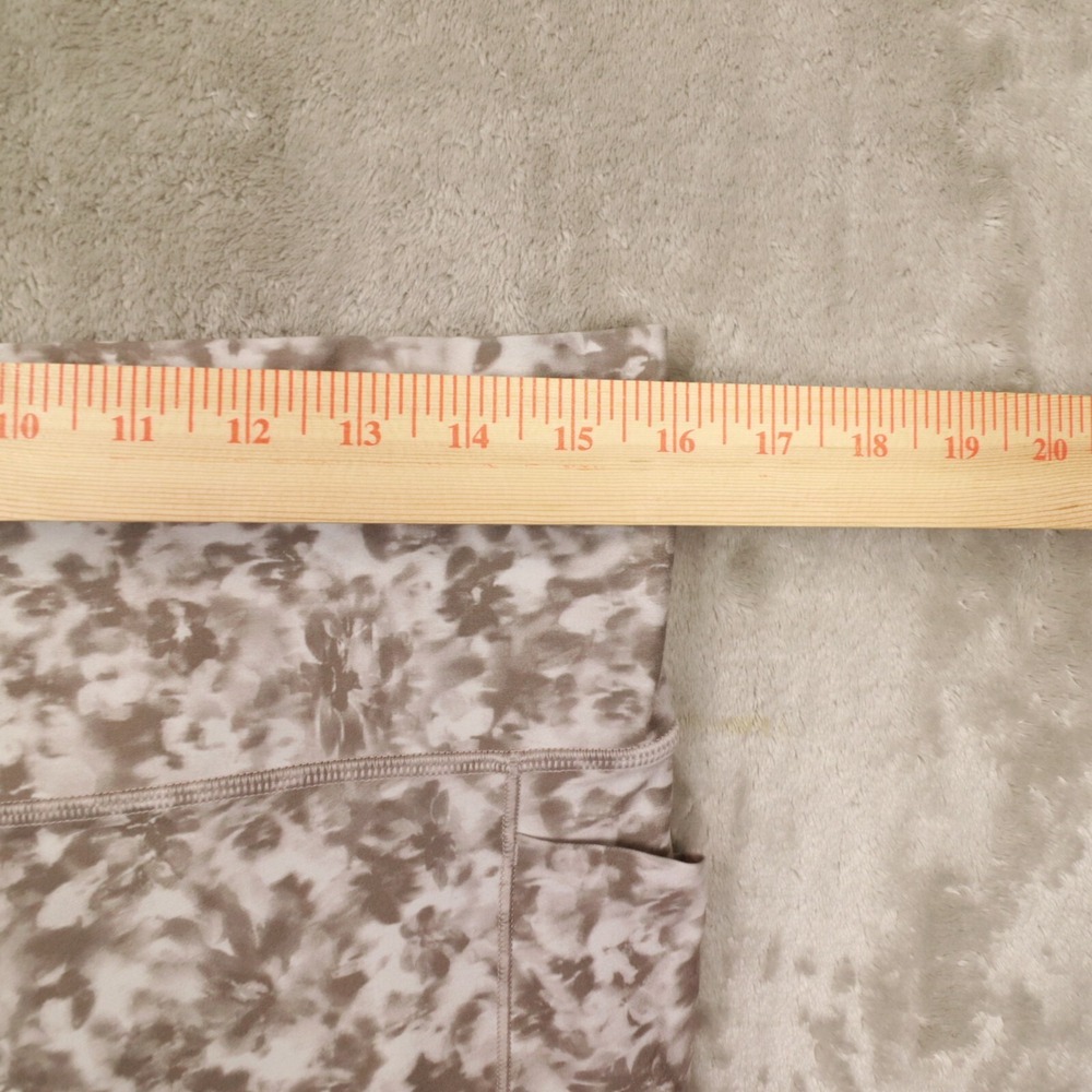 Athleta‎ Beige Brown Tie Dye Salutation Stash 7/8 tight size XL - Picture 7 of 10